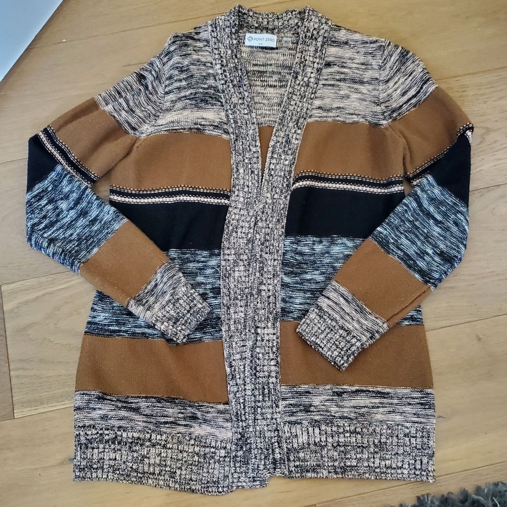 Point Zero Cardigan